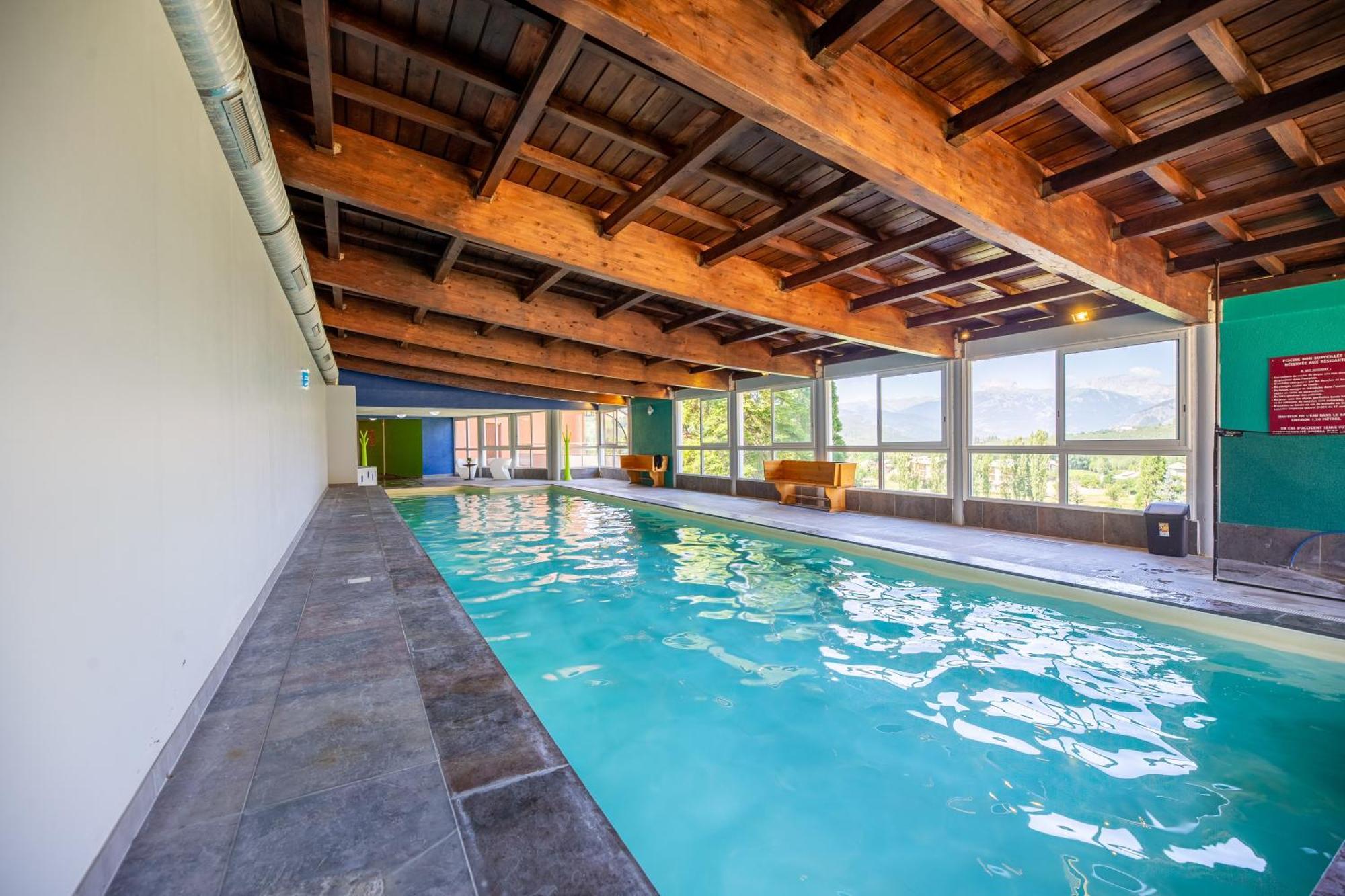 Residence Chateau Des Magnans By Nevesol Jausiers Bagian luar foto