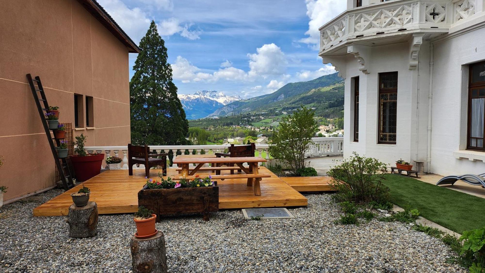 Residence Chateau Des Magnans By Nevesol Jausiers Bagian luar foto